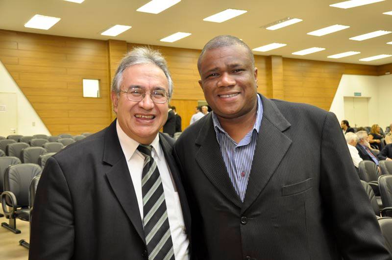 Em foto com Jépy, Valim era o 1º suplente do PSDB antes de trocar de partido (Foto: Reprodução)